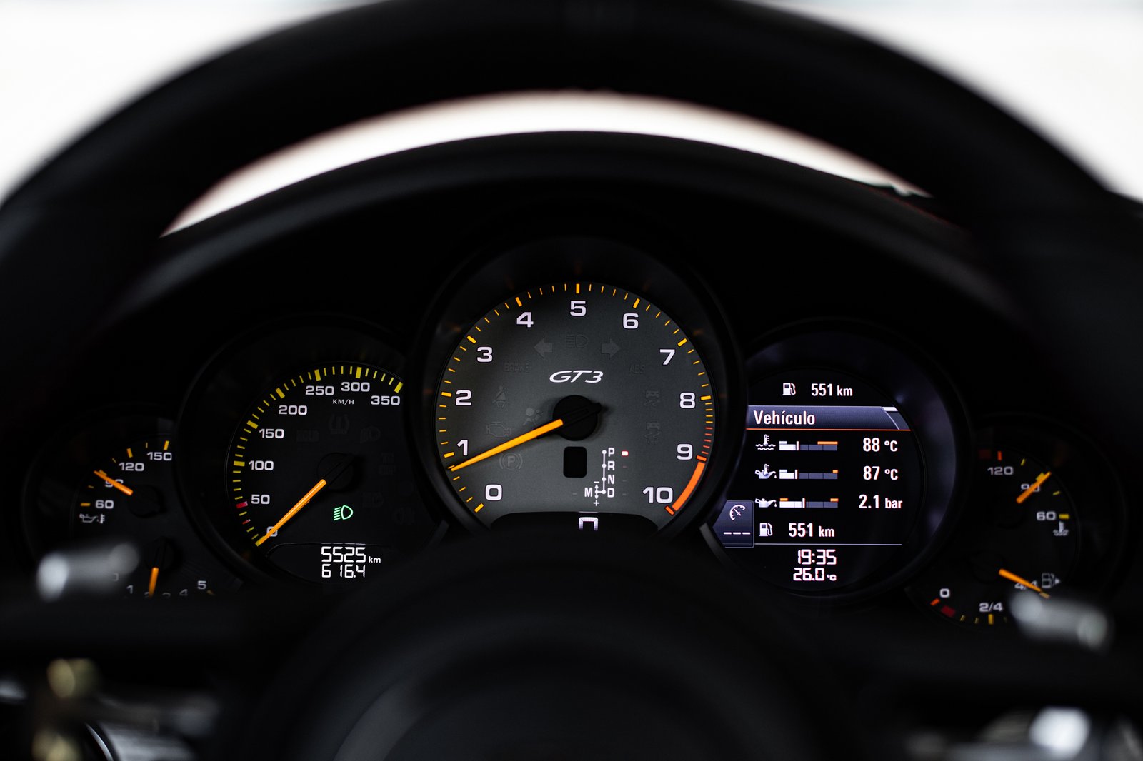 Marc-Sanchez-Badia-Porsche-911-GT3-07